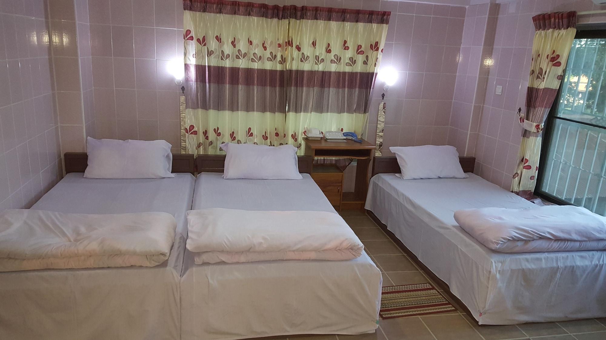 Red Dragon Hotel Hsipaw Exterior foto