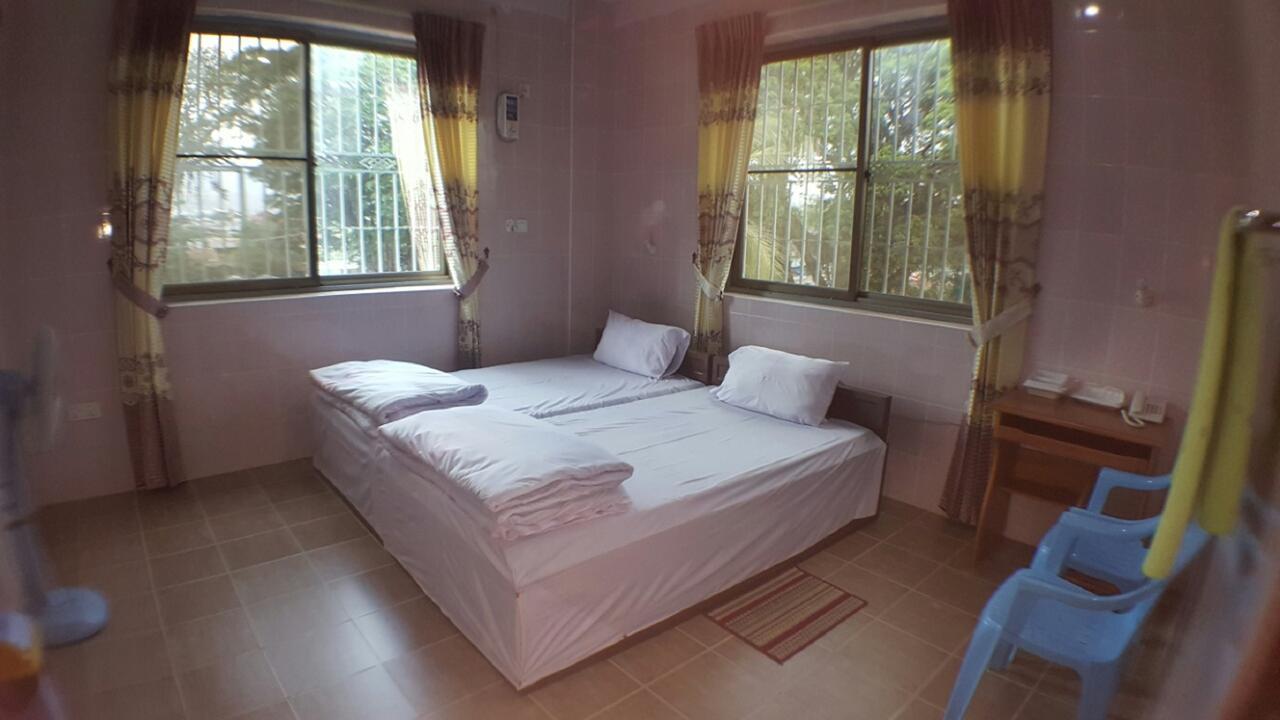 Red Dragon Hotel Hsipaw Exterior foto