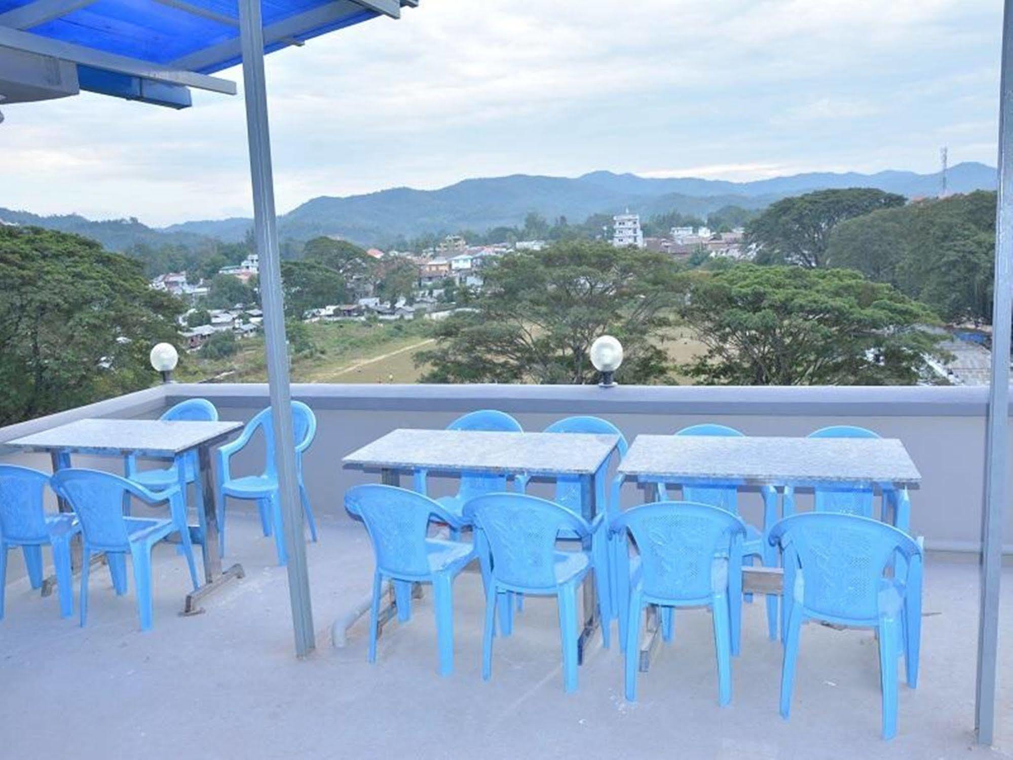 Red Dragon Hotel Hsipaw Exterior foto