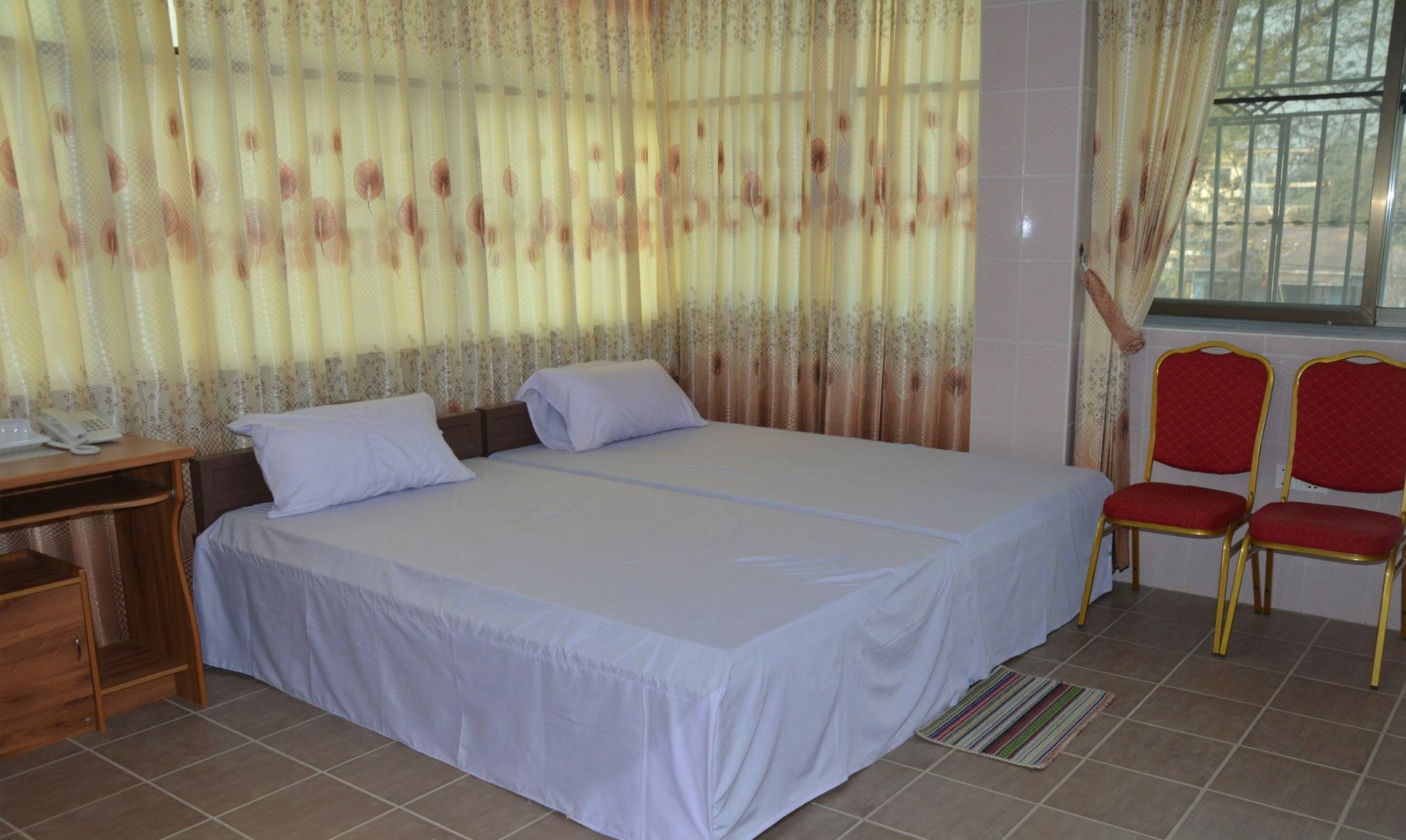 Red Dragon Hotel Hsipaw Exterior foto